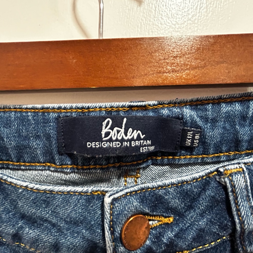 Boden High Rise, Cropped Wide-leg Jeans in Deep Blue - Picture 11 of 11